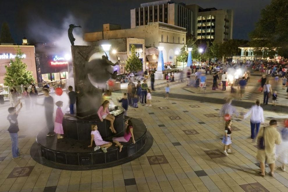 Best Public Square Winners (2023) USA TODAY 10Best