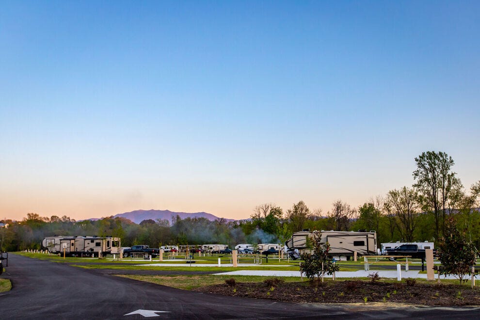 Vote Pigeon Landing RV Resort Best Luxury RV Resort Nominee