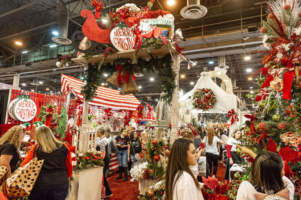 Self Annual Christmas Bazaar 2022 Best Holiday Market Winners (2021) | Usa Today 10Best