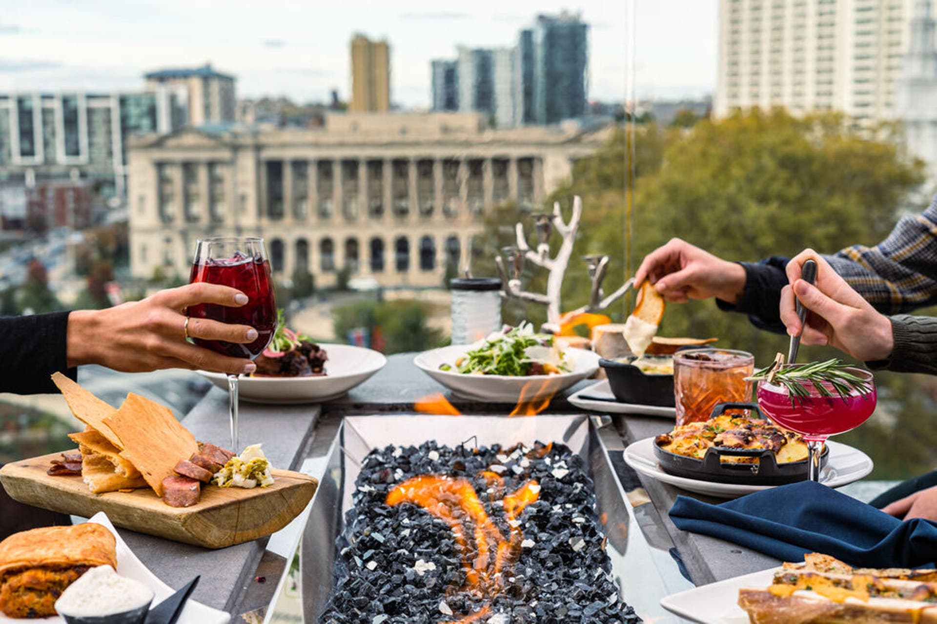 10 rooftop bars that are even better in the winter