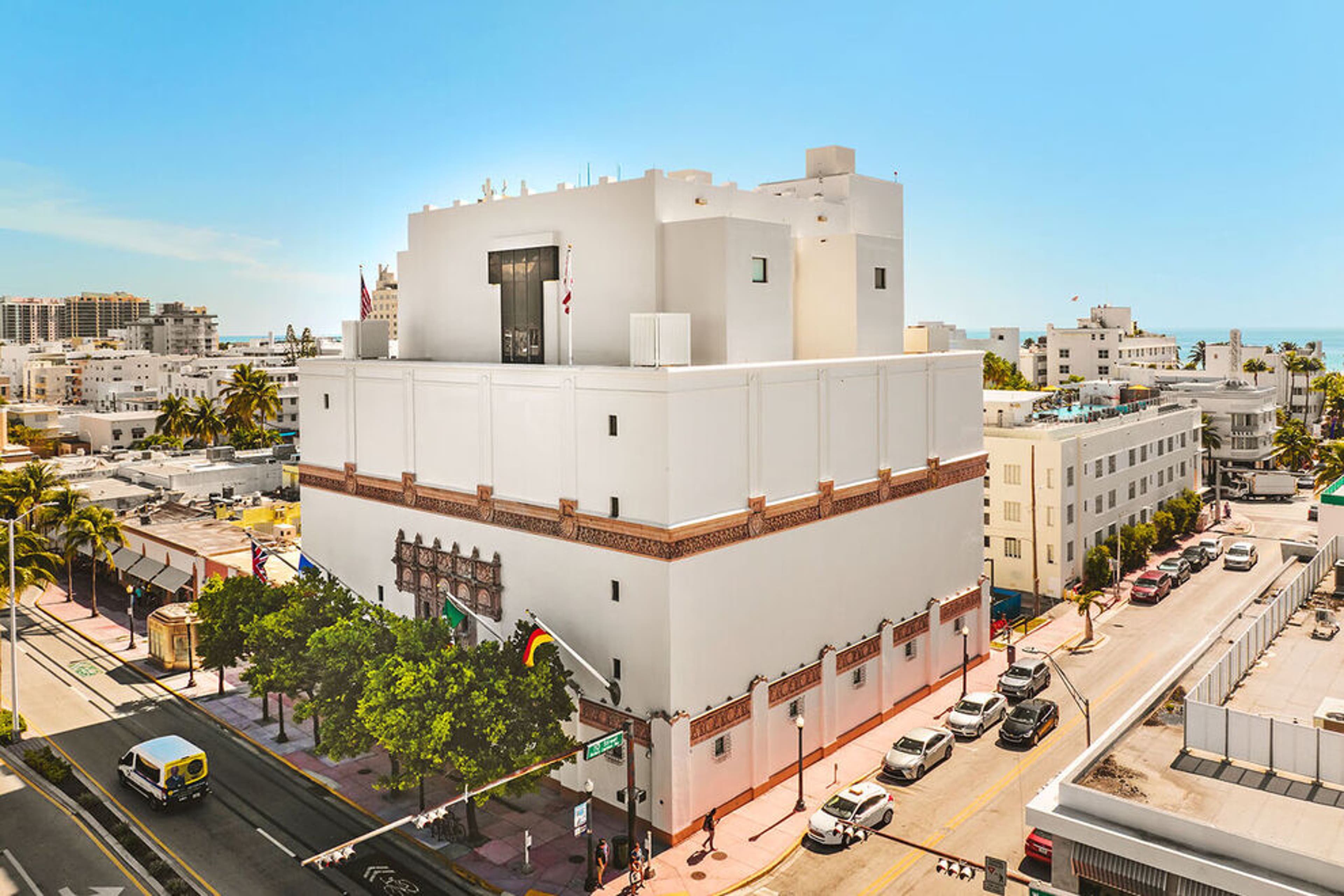 THE WOLFSONIAN MUSEUM FLORIDA INTERNATIONAL UNIVERSITY visual data 5