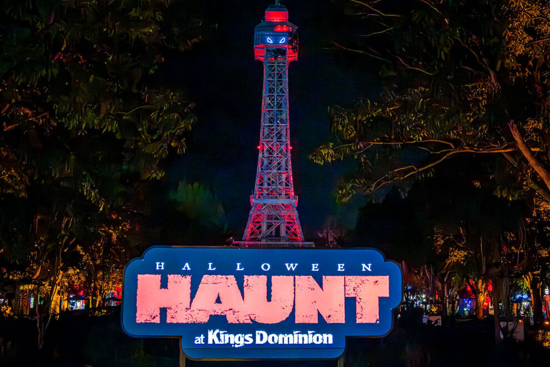 Enjoy thrills and chills at the 10 best theme park Halloween events