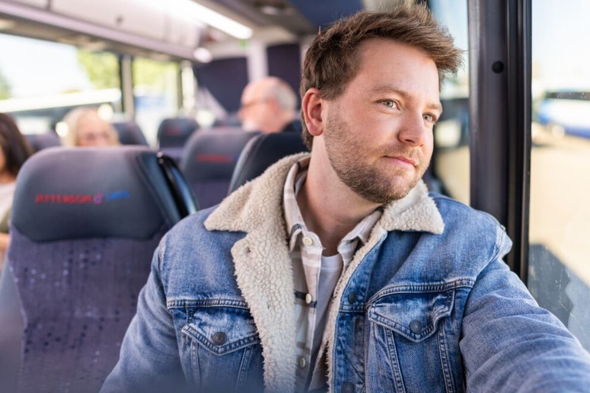 jefferson-lines-2025-usa-today-10best-readers-choice-awards