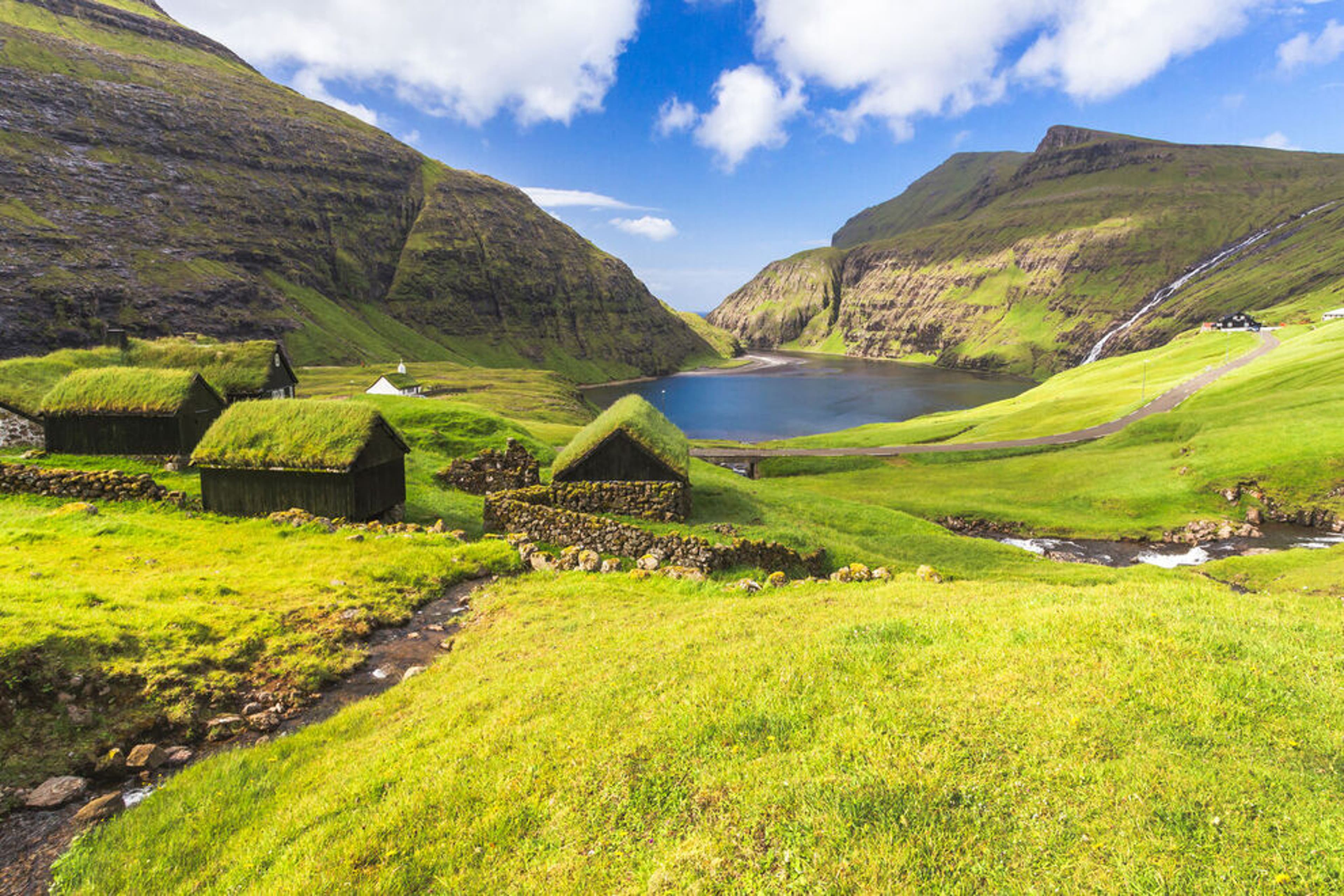The lush landscapes of Saksun