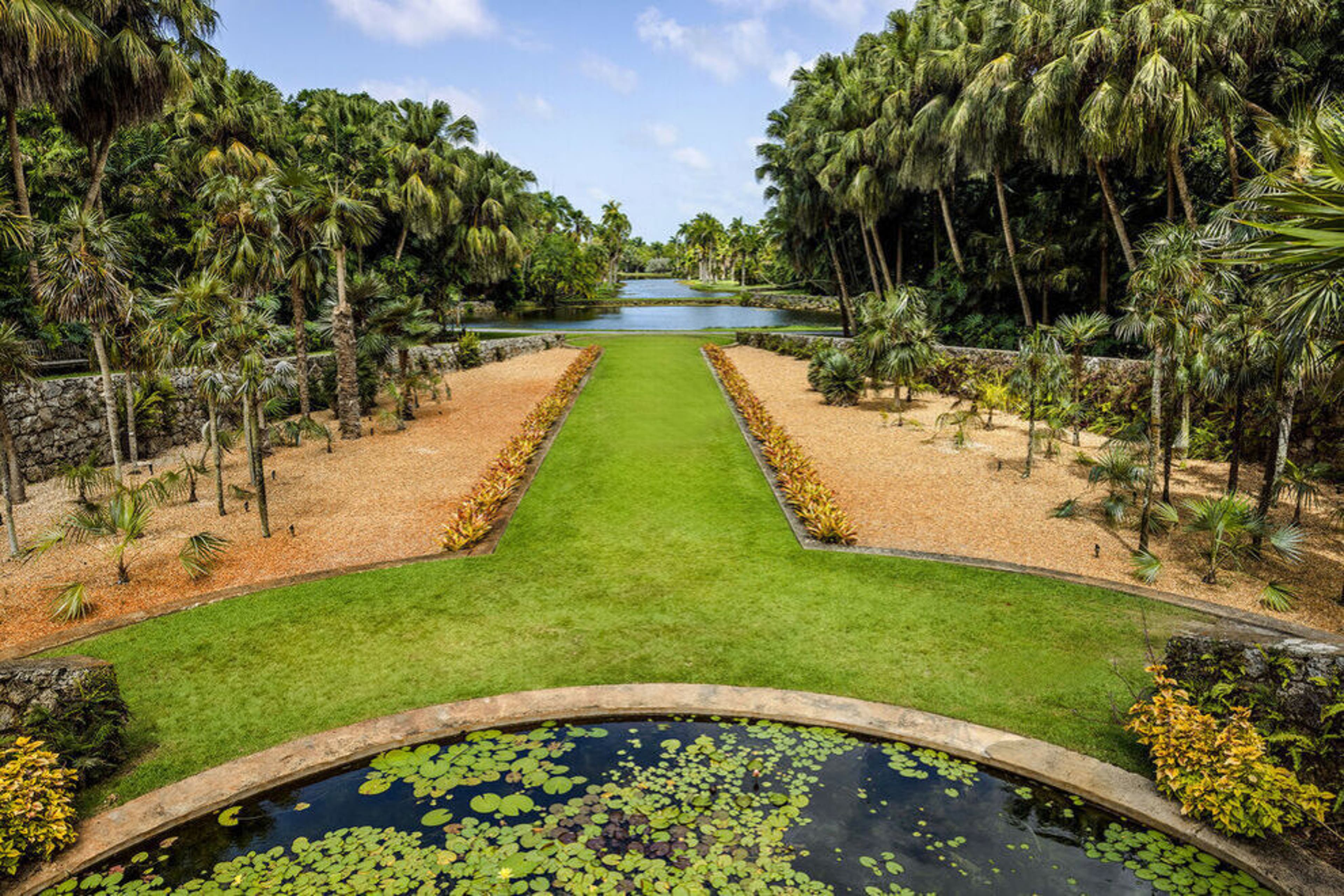 Fairchild Tropical Botanic Garden: 2026 USA TODAY 10BEST Readers ...