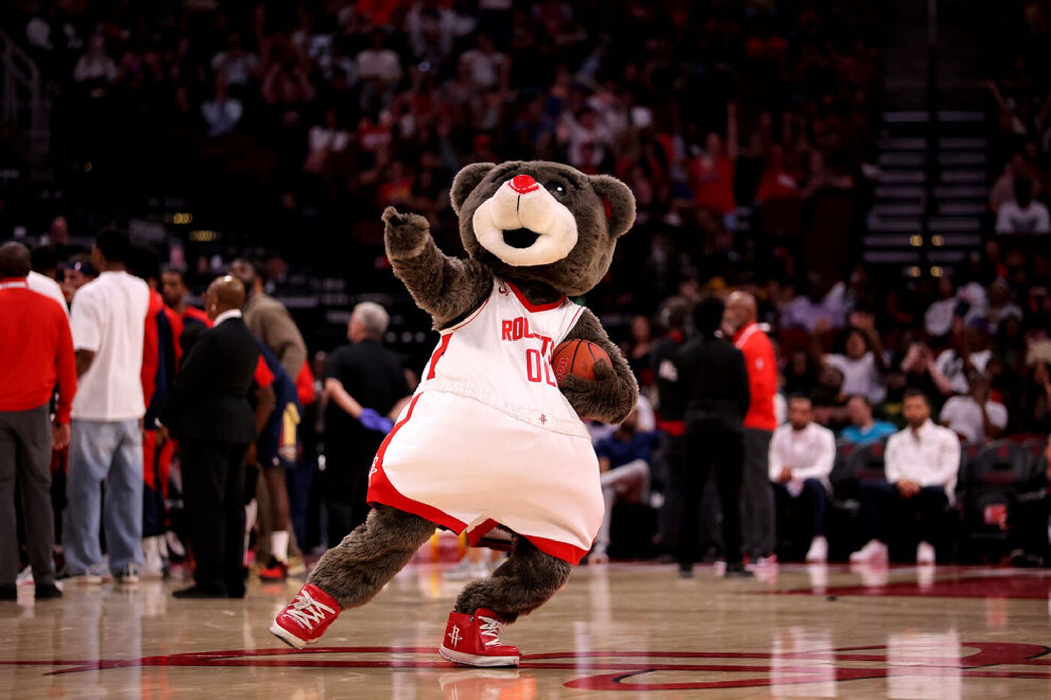 Clutch the Bear: 2026 USA TODAY Sports Readers' Choice Awards