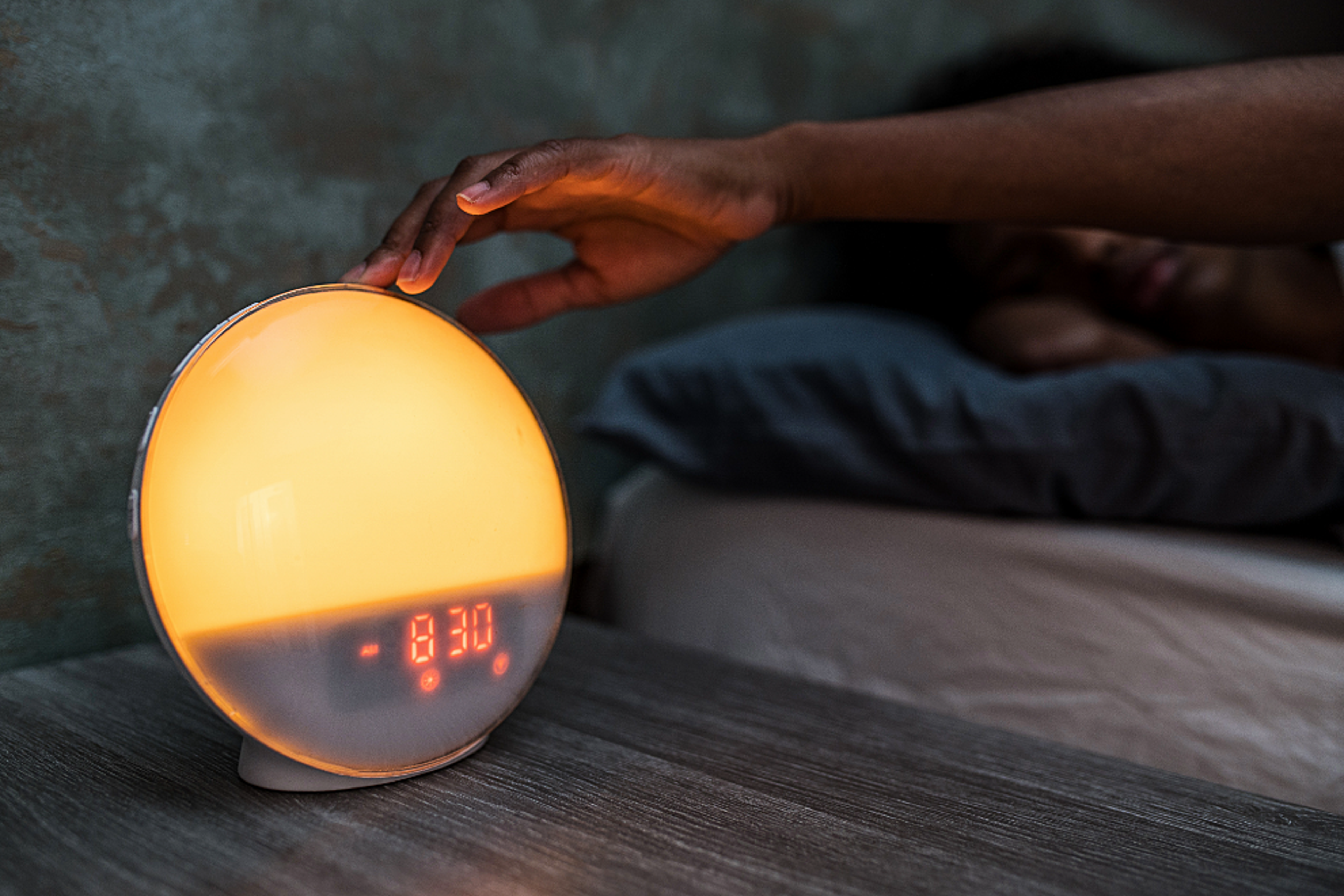 Sleep experts recommend adjusting your bedtime 15 to 20 minutes at a time before daylight saving time ends. – Photo